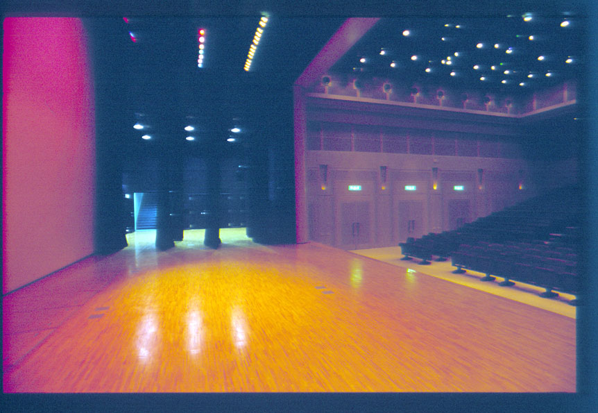 stagelaeft